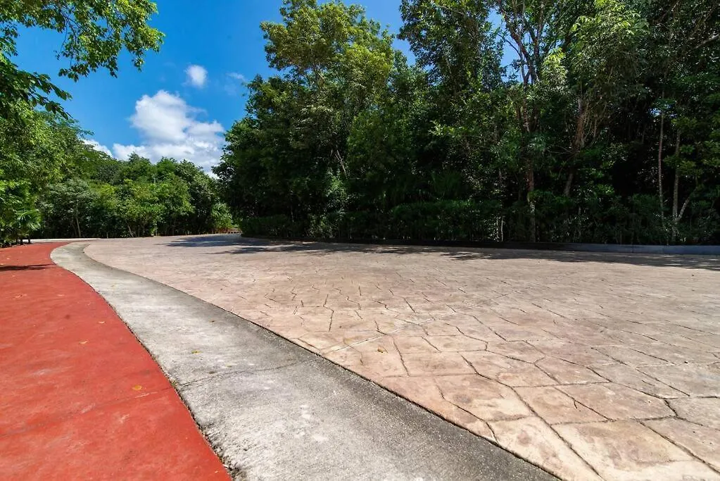 Holiday home Beautiful 4Br, Up To 8 Guests, Private Pool, 10 Min To Beach Playa del Carmen